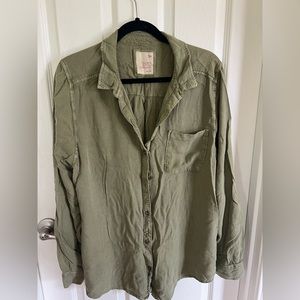 Pre-loved So Favorite Button-down Shirt…XXL…Olive Green.